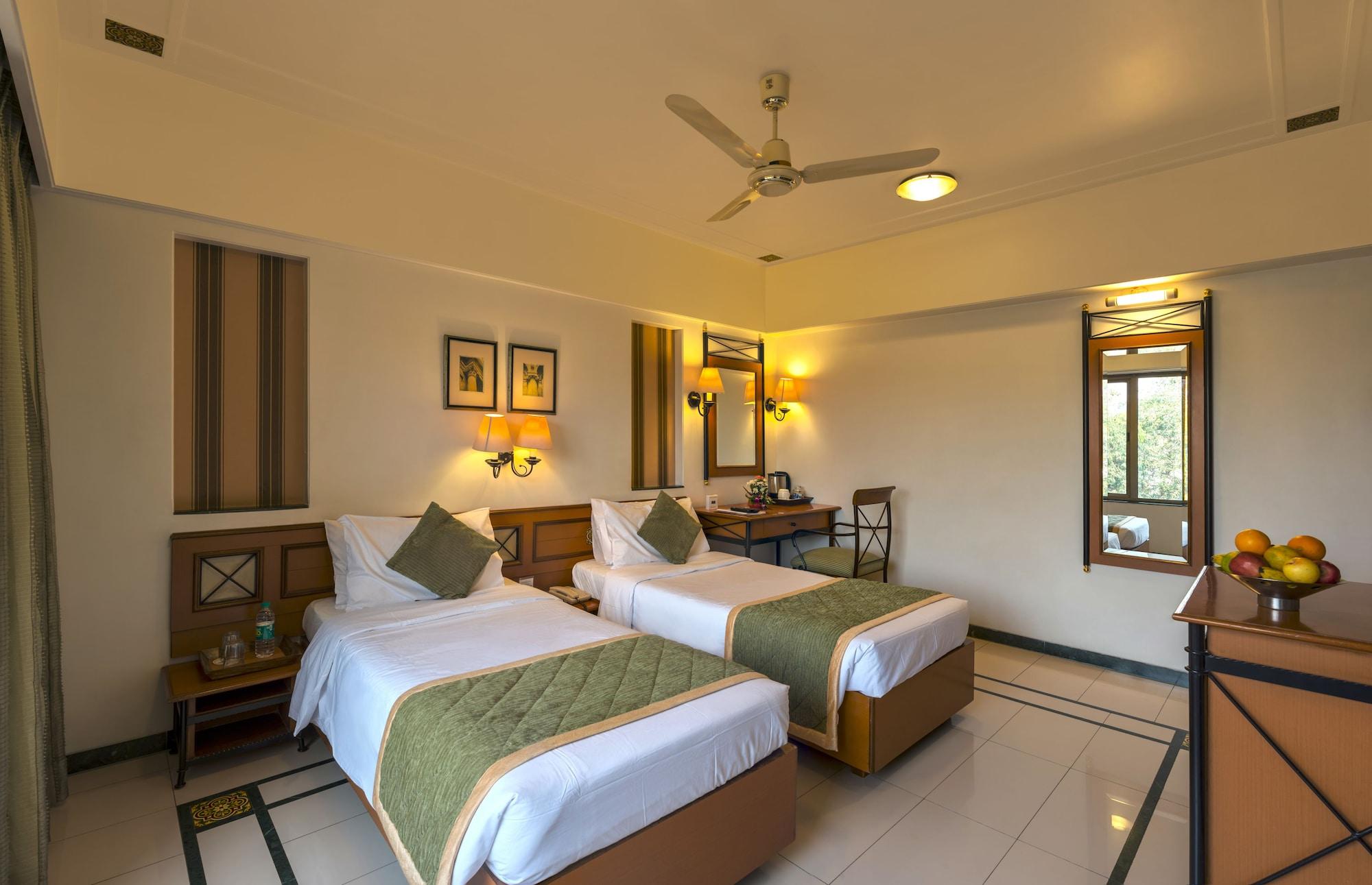 The International By Tunga Hotel Mumbai Exterior photo
