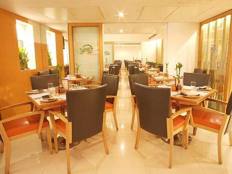 The International By Tunga Hotel Mumbai Exterior photo