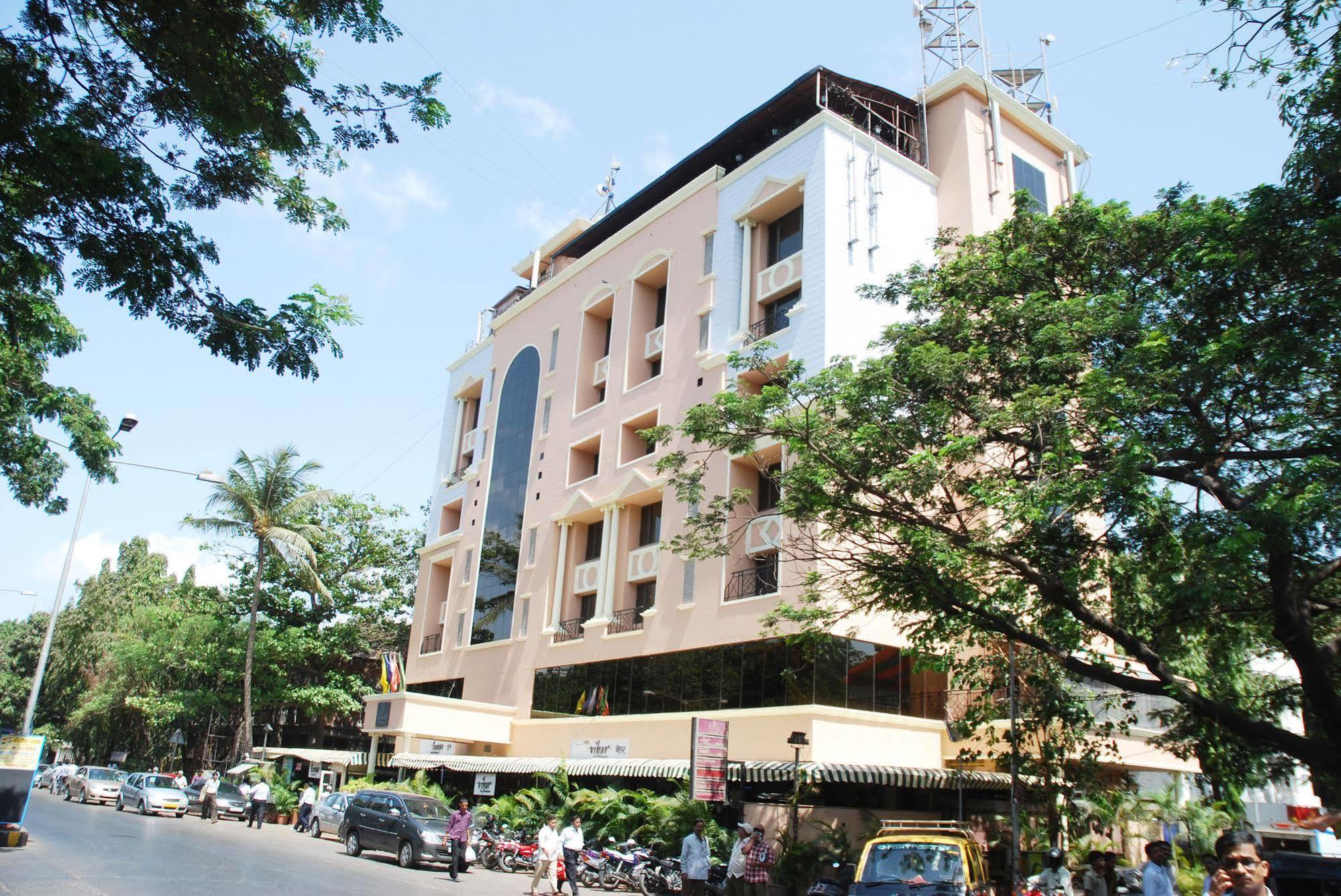 The International By Tunga Hotel Mumbai Exterior photo