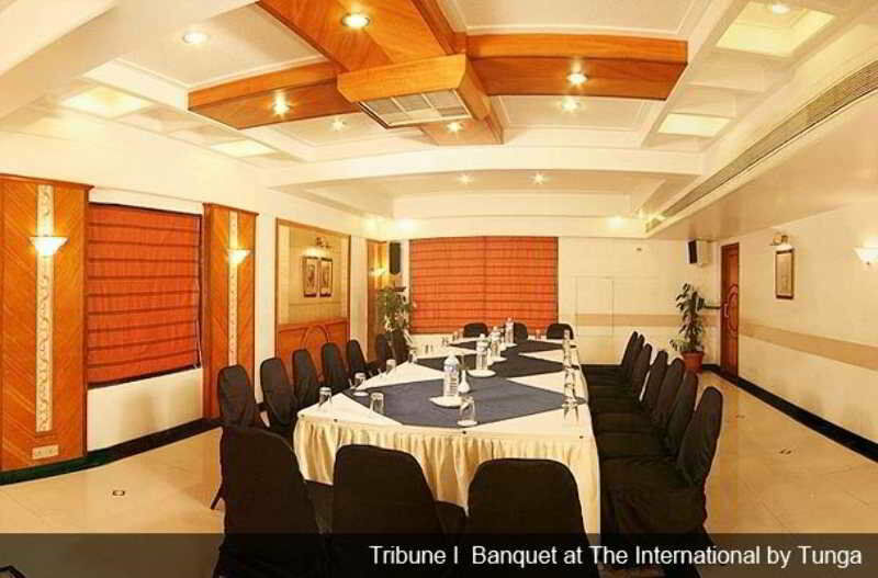 The International By Tunga Hotel Mumbai Exterior photo